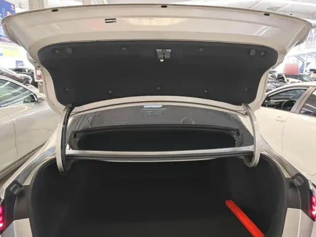Geely Galaxy Stellar 6 — Фото автомобиля 18
