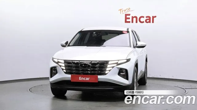Hyundai Tucson Tucson (NX4) Дизель 2.0 2WD — Фото автомобиля 3