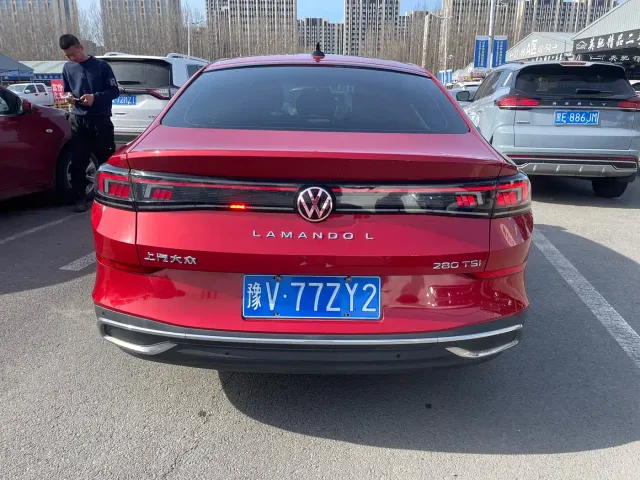 Volkswagen Lamando — Фото автомобиля 3