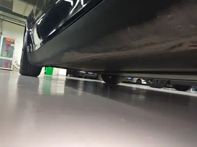 Tesla Model Y — Фото автомобиля 20