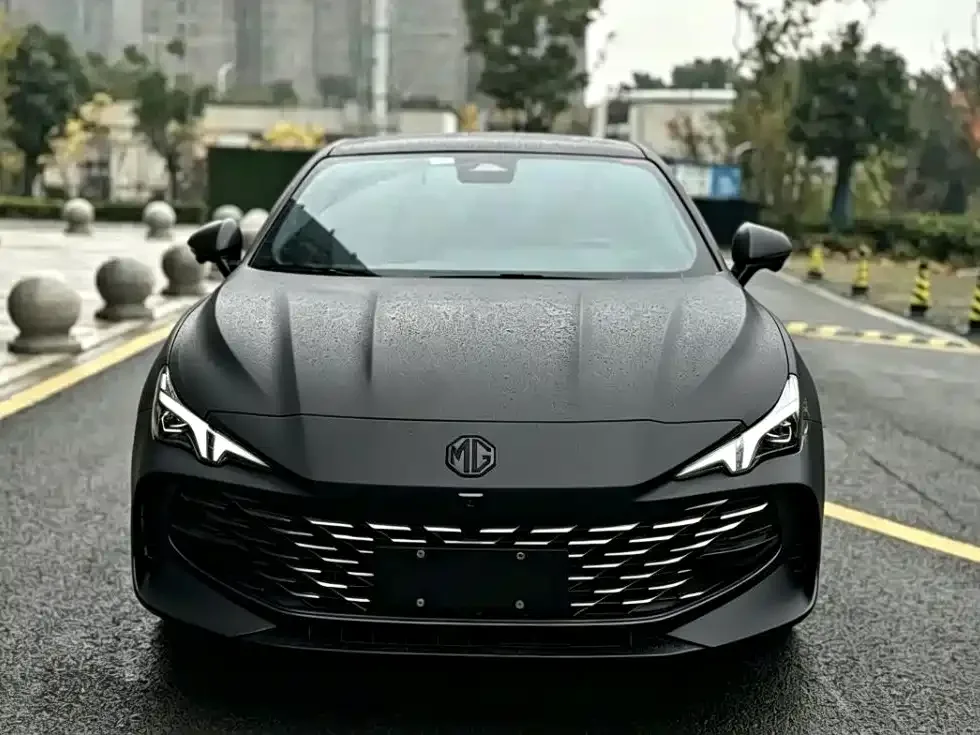 MG MG7 2023 2.0T Automatic Trophy+ Exciting World Edition — Фото автомобиля 2