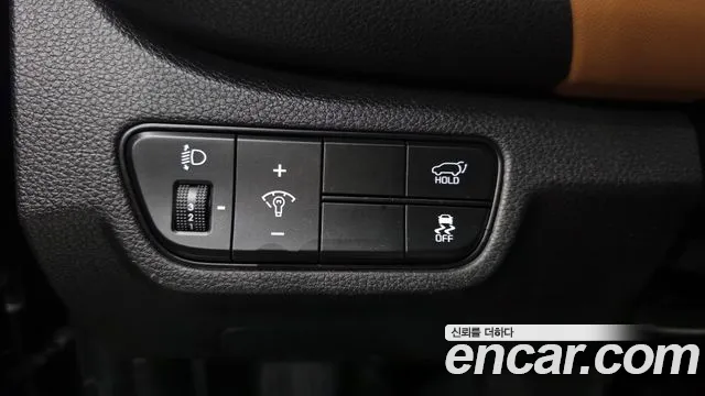 Kia Seltos Бензин 1.6 турбо 2WD — Фото автомобиля 6