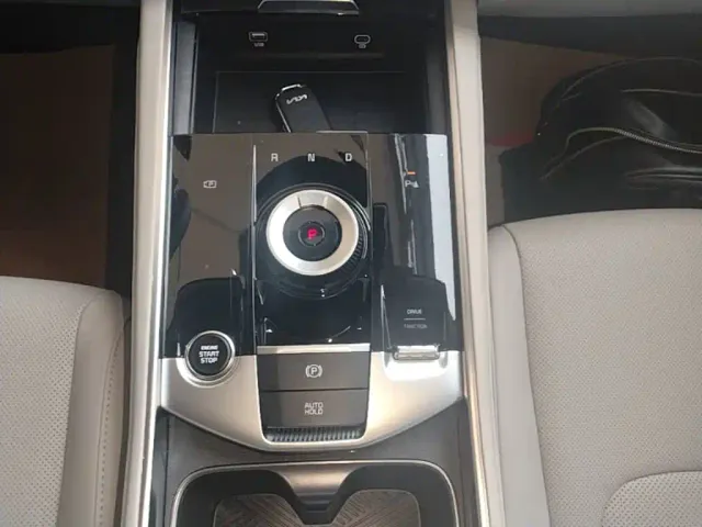 Kia Sportage — Фото автомобиля 13