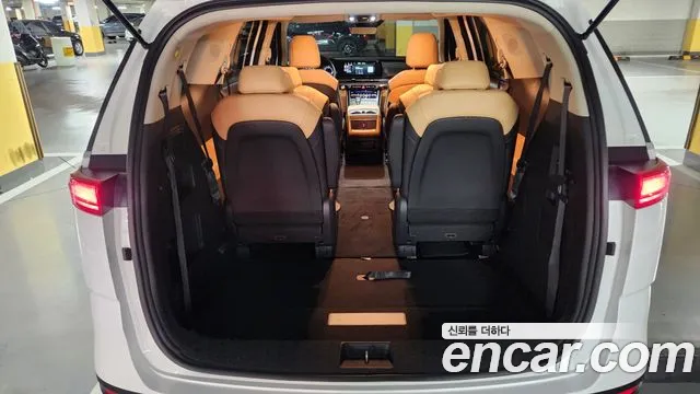 Kia Canival Carnival 4 поколение Дизель 9 мест Prestige — Фото автомобиля 12
