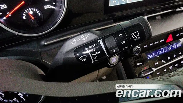 Kia Canival Carnival 4 поколение 9 мест Prestige — Фото автомобиля 18