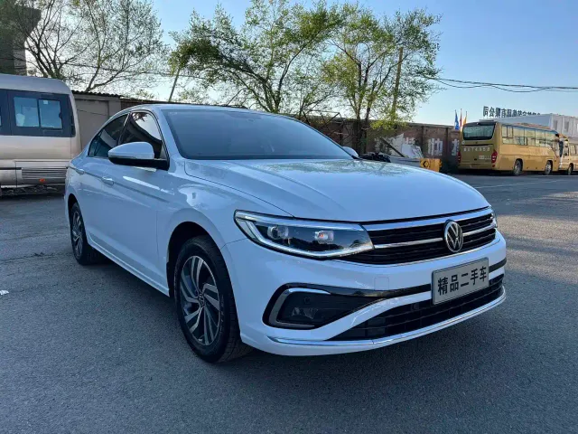 Volkswagen Bora — Фото автомобиля 3