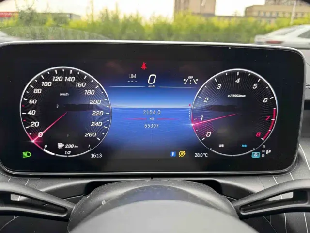 Mercedes-Benz C-Class — Фото автомобиля 10