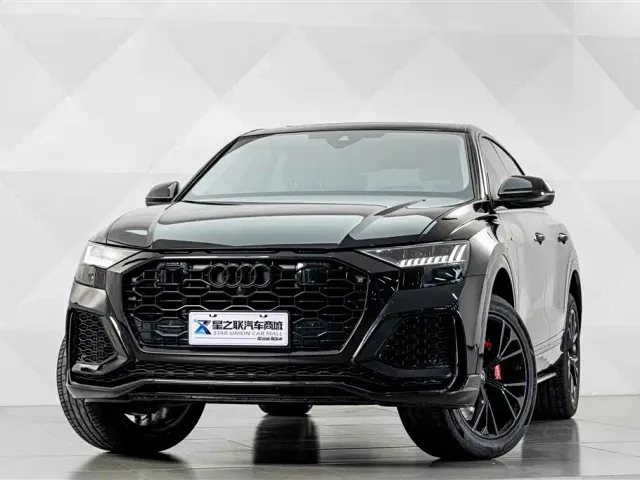 Audi Q8 — Фото автомобиля 2