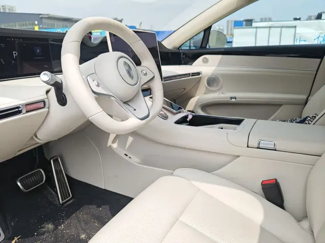 Stelato S9T — Фото автомобиля 5