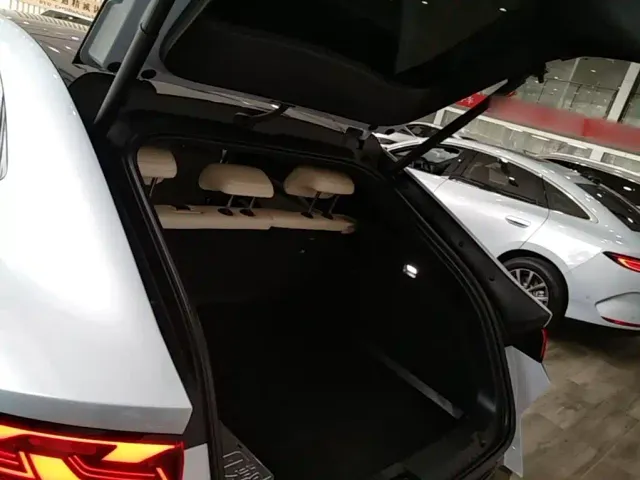 BYD Song L EV 2024 662km Surpassing Type — Фото автомобиля 18