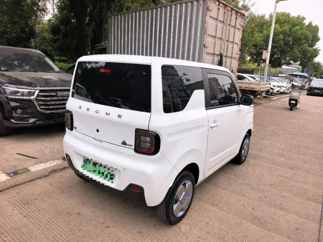 Geely Panda — Фото автомобиля 8