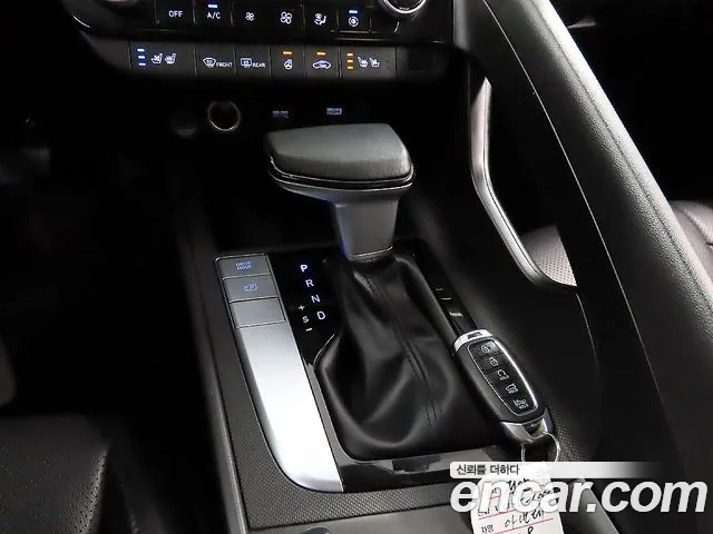 Hyundai Avante CN7 — Фото автомобиля 9