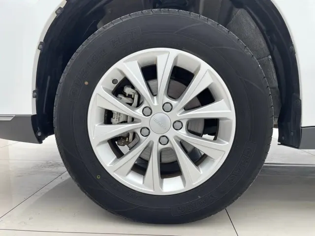 Haval M6 — Фото автомобиля 22
