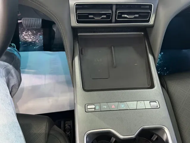BYD Song L DM-i — Фото автомобиля 12