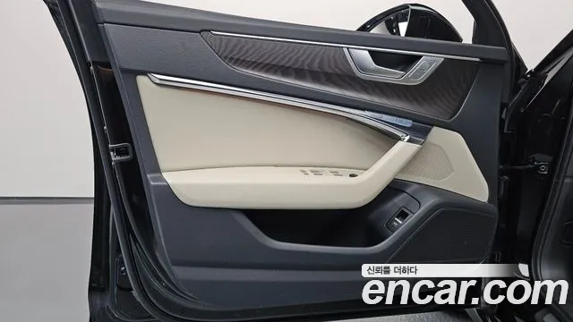 Audi A6 C8 — Фото автомобиля 13