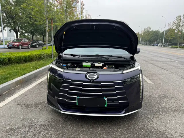 GAC Trumpchi E8 — Фото автомобиля 16