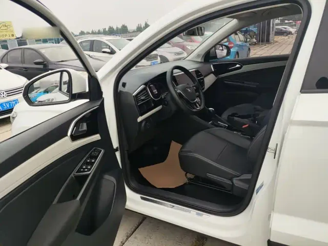 Jetta VS5 — Фото автомобиля 15