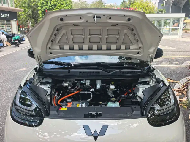 Wuling Bingo — Фото автомобиля 23