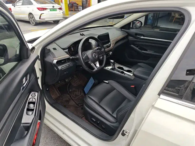 Nissan Teana — Фото автомобиля 15