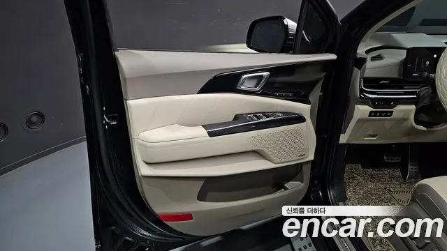 Kia Carnival 4th Gen — Фото автомобиля 13