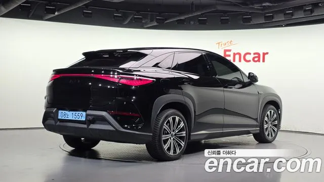 BYD Sealion 7 — Фото автомобиля 2
