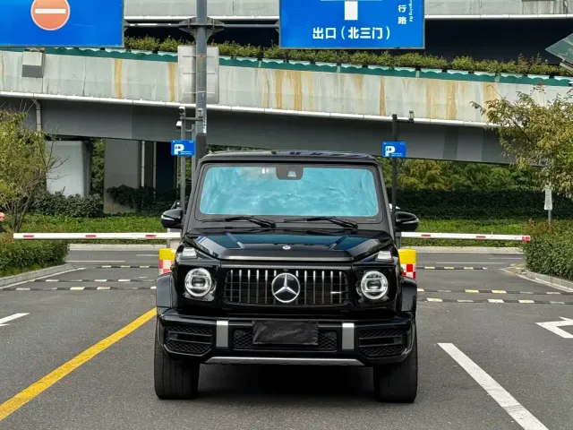 Фотография автомобиля — Mercedes-Benz G-Class AMG
