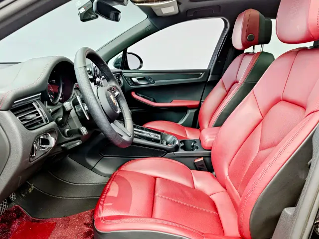 Porsche Macan — Фото автомобиля 13
