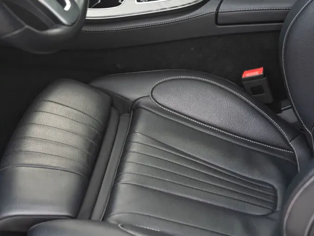 Mercedes-Benz CLS-Class — Фото автомобиля 8