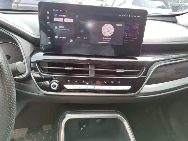 Haval H6 — Фото автомобиля 12