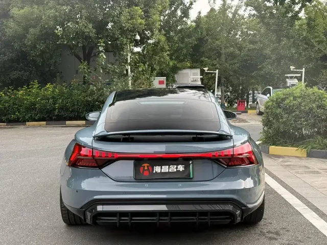 Audi RS e-tron GT — Фото автомобиля 5