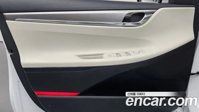 Hyundai Grandeur Новый Grandeur IG — Фото автомобиля 24