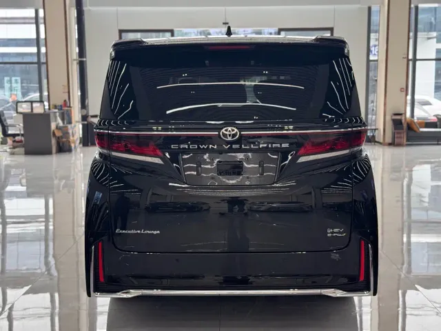 Toyota Vellfire — Фото автомобиля 10