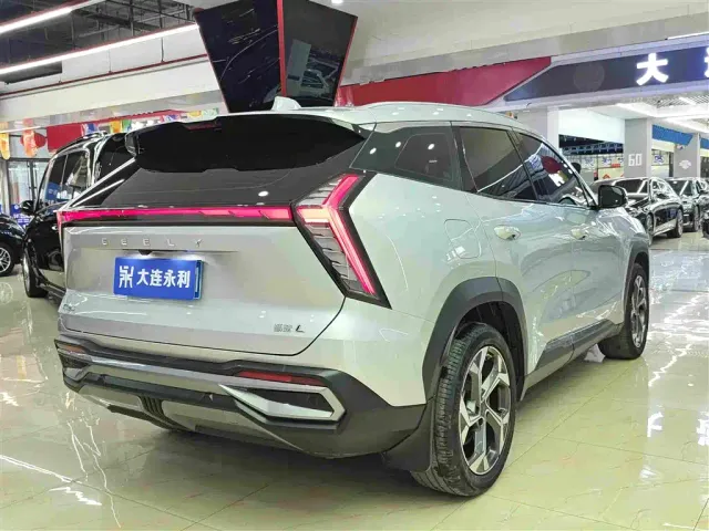Geely Boyue L — Фото автомобиля 12