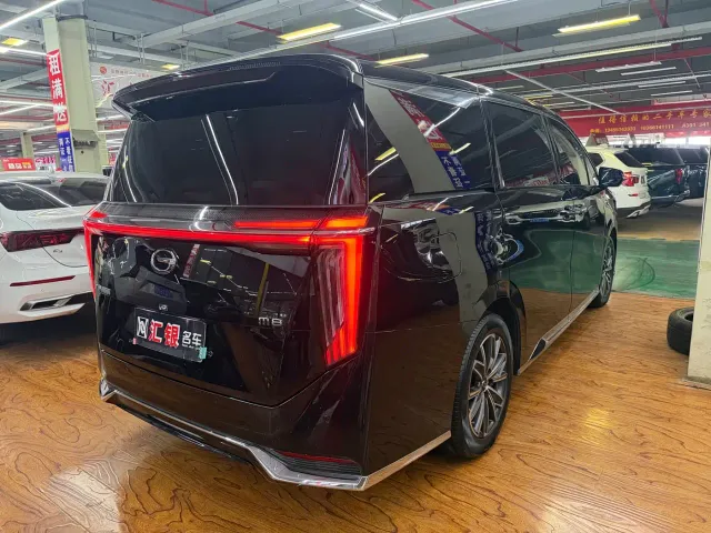GAC Trumpchi M8 — Фото автомобиля 5