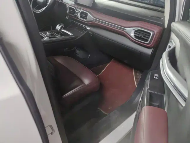 Geely Haoyue — Фото автомобиля 8