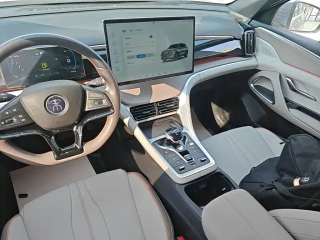 BYD Song Pro — Фото автомобиля 13