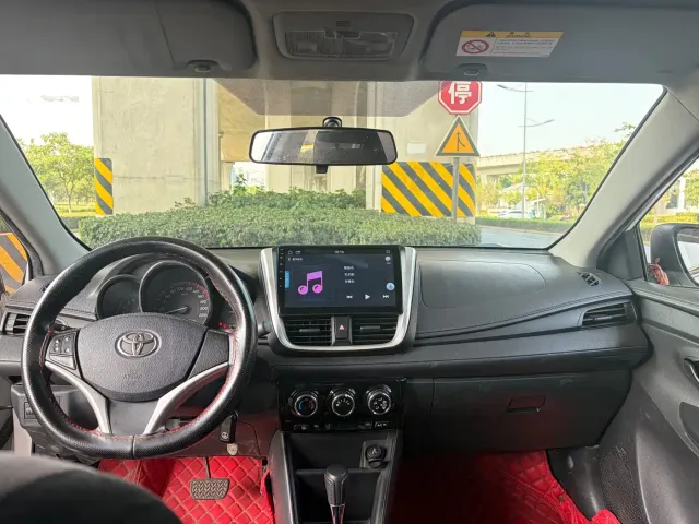 Toyota Vios — Фото автомобиля 10
