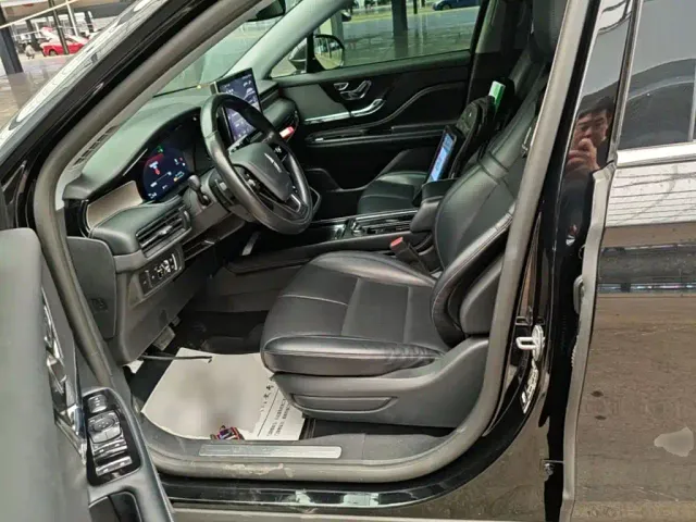 Lincoln Corsair — Фото автомобиля 14