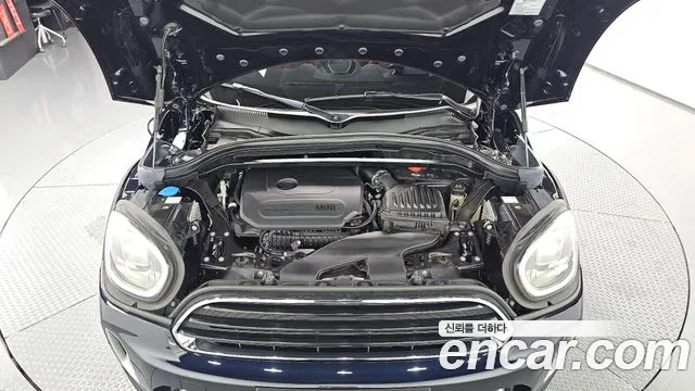 MINI Countryman — Фото автомобиля 9