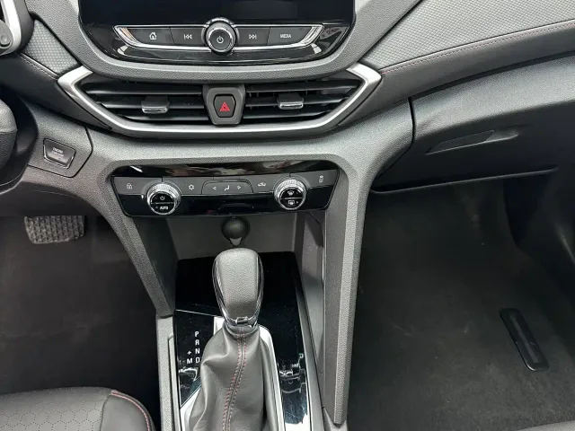 Chevrolet Orlando — Фото автомобиля 16