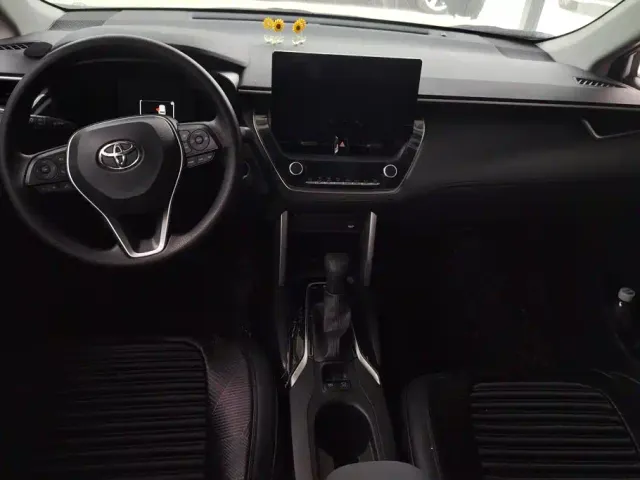 Toyota Frontlander — Фото автомобиля 12