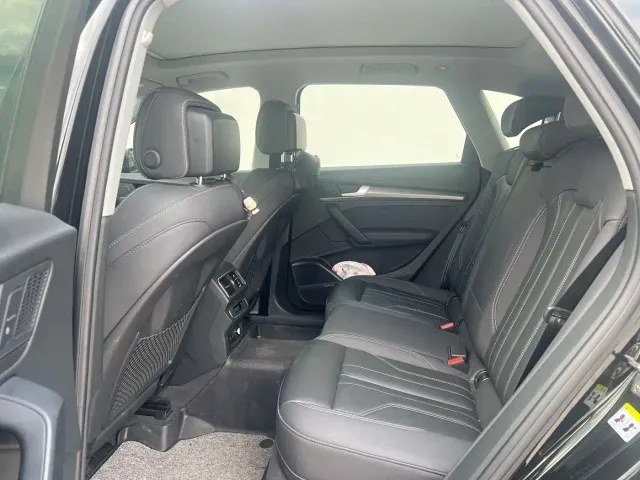 Audi Q5L — Фото автомобиля 6