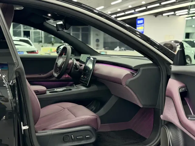 Nio ET5 Touring — Фото автомобиля 9