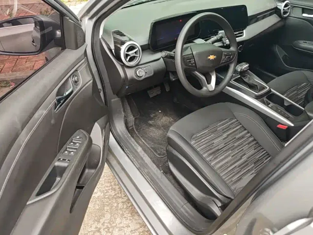 Chevrolet Monza — Фото автомобиля 15