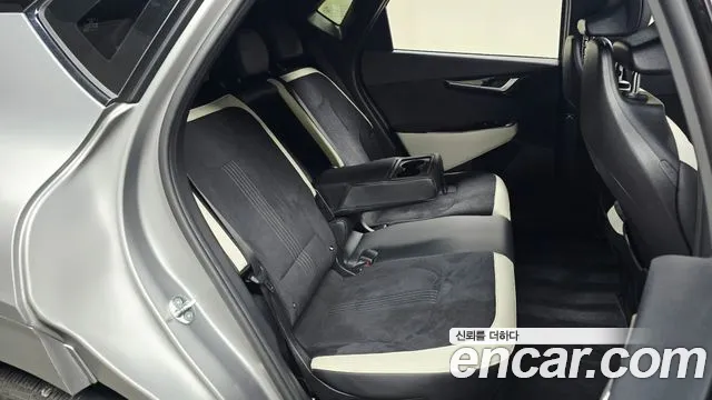 Kia EV6 — Фото автомобиля 17