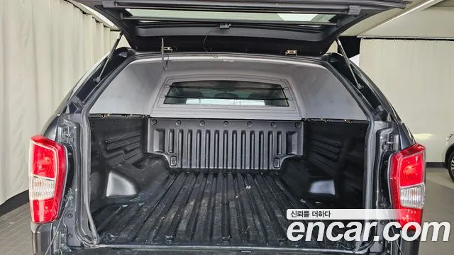 KG_Mobility_Ssangyong Rexton Новый Rexton Sport Khan Дизель 2.2 4WD — Фото автомобиля 16
