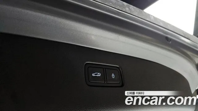 Genesis GV80 2.5T Бензин AWD — Фото автомобиля 18