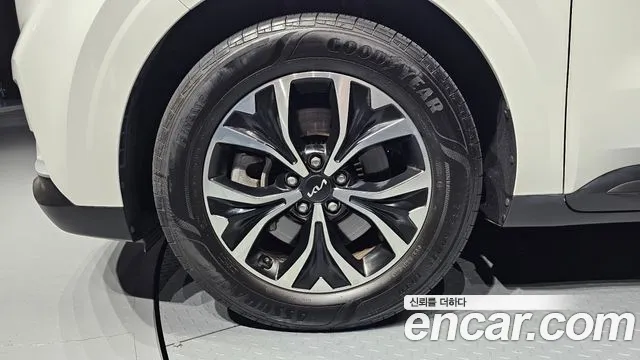 Kia Canival Carnival 4 поколение Бензин 9 мест Prestige — Фото автомобиля 5