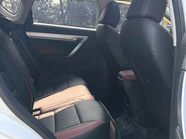 Geely Binyue 2021 1.4T DCT Diamond Edition — Фото автомобиля 8
