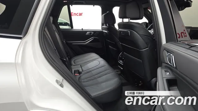BMW X5 — Фото автомобиля 12